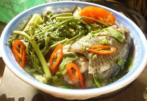 Rau rút nấu với canh chua